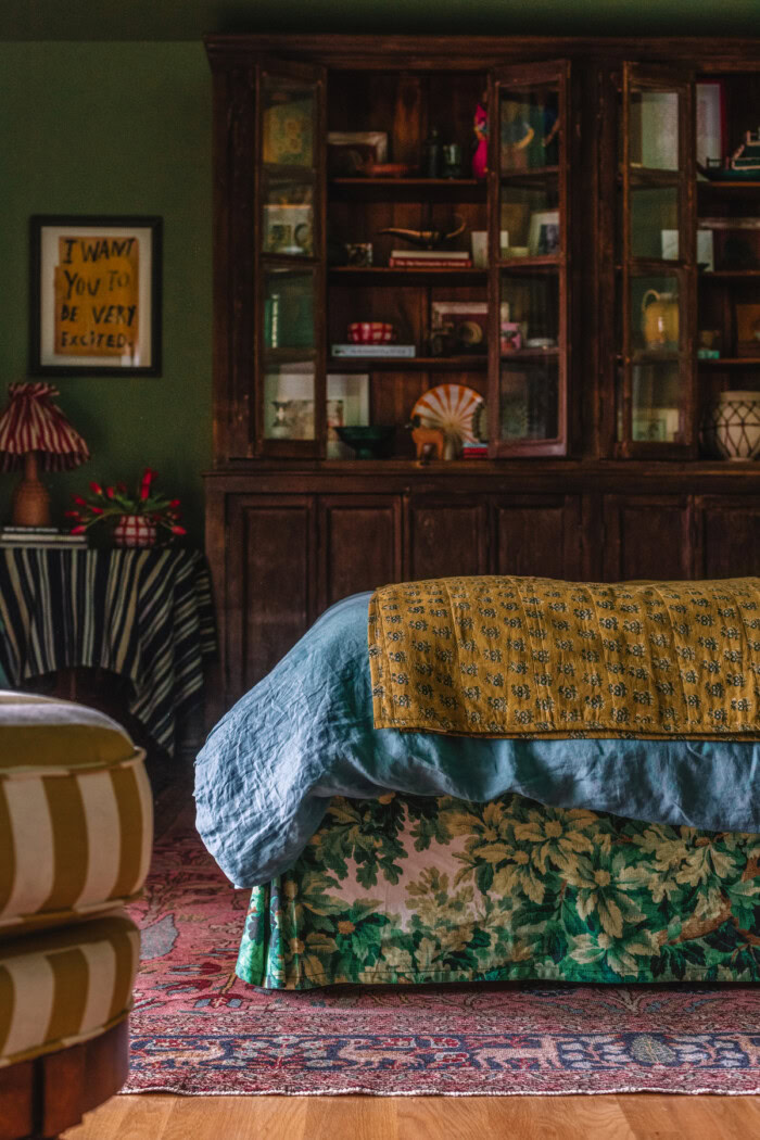 Green Pattern Bedroom